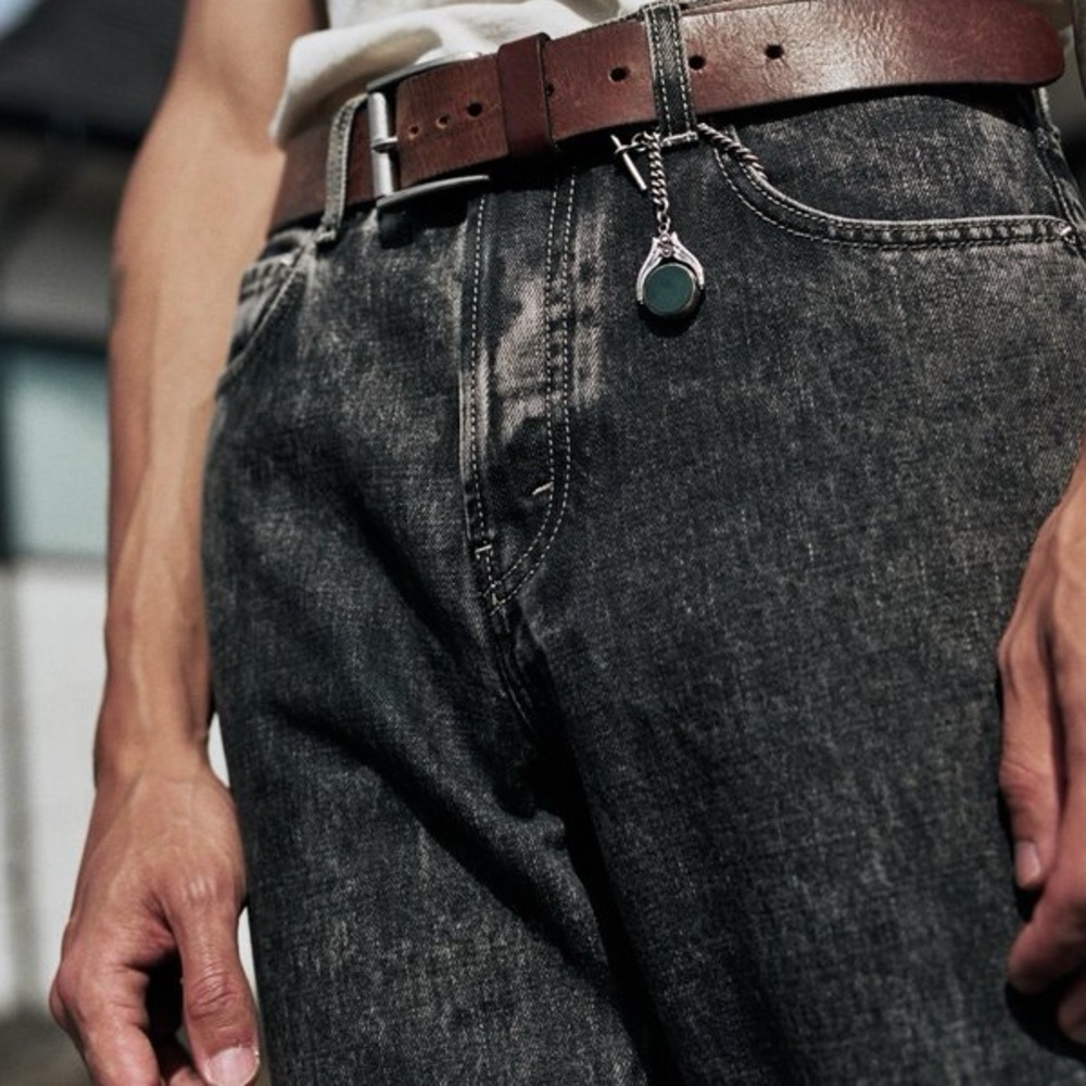 Séfr Straight-leg Jeans in a grey washed denim finish. Made in Italy 🇮🇹 - Picture 12 of 17